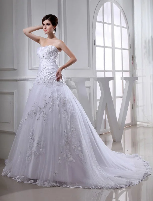 A-Line/Princess Beading Long Sleeveless Strapless Tulle Taffeta Wedding Dresses Chic Lace Dress