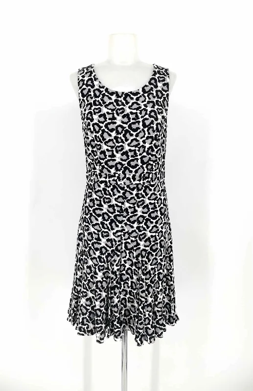 Diane Von Furstenberg Women's Gray/Black Sleeveless Animal Print Size 2 Dress Halter floral dresses