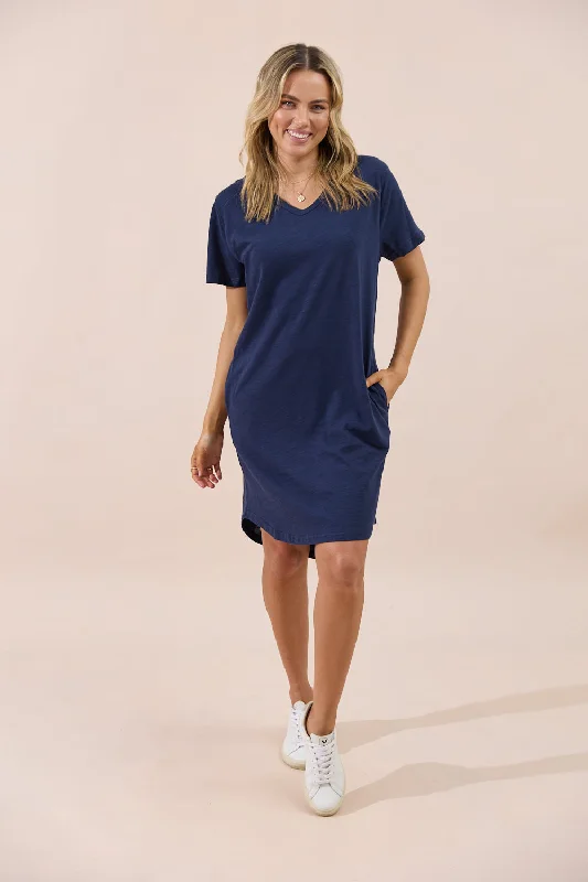 Getaway Dress - Navy Knitted unclassified dresses