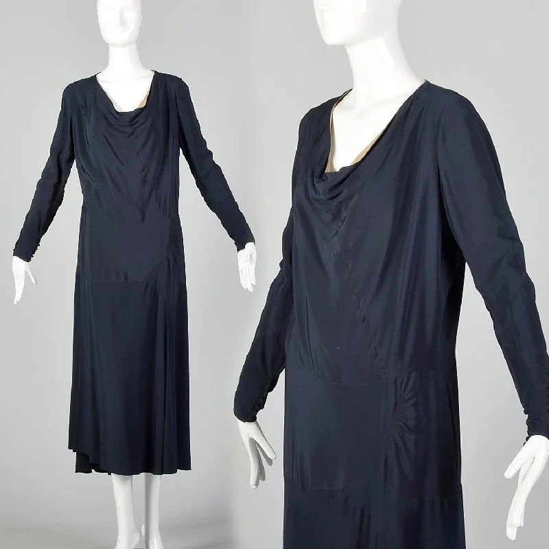 Large 1930s Navy Blue Dress Winter unclassified dresses