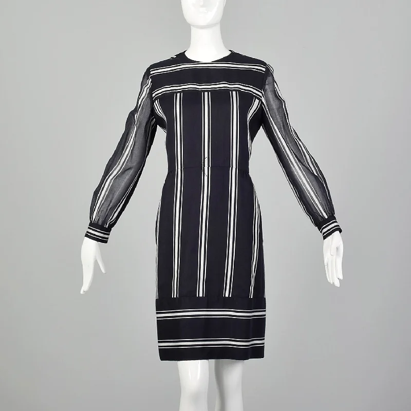 Large Suzy Perette Navy and White Striped Dress Y2K unclassified dresses