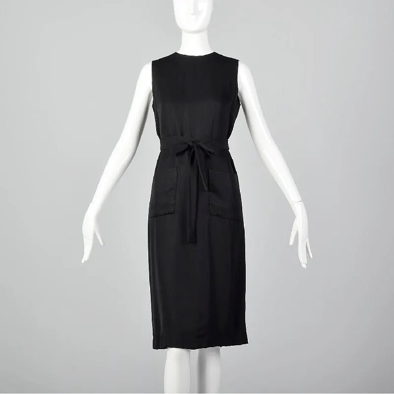 Small 1960s Sleeveless Black Dress Winter unclassified dresses