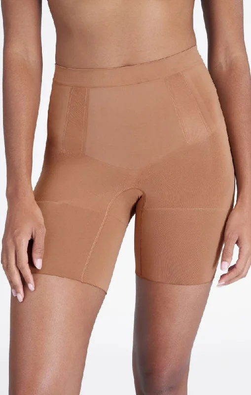 SPANX OnCore Mid-Thigh Short ~ Naked 3.0 Mini Skirt Casual